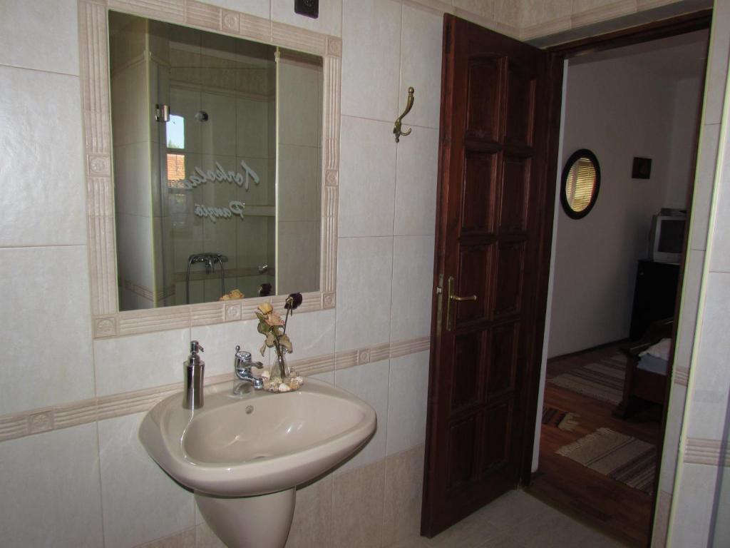 Bed and Breakfast Torkolat Panzio Токай Номер фото